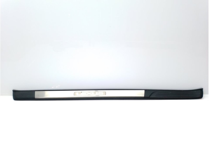 Recambio de moldura para lexus rc referencia OEM IAM 6791224040  