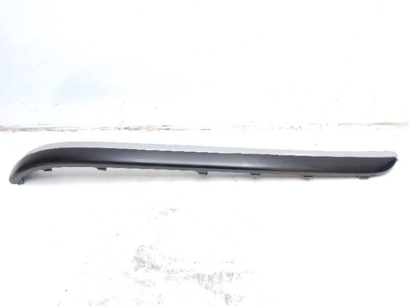 Recambio de moldura para kia opirus básico referencia OEM IAM 866723F500  