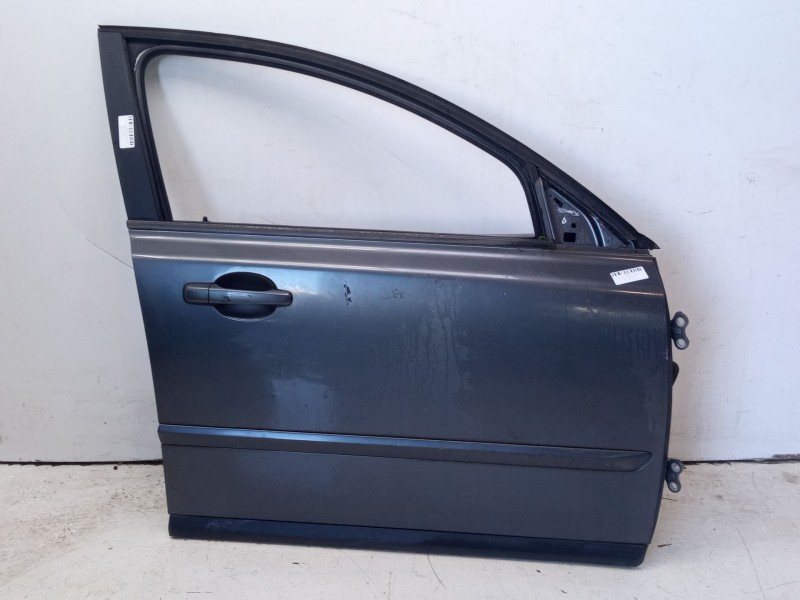 Recambio de puerta delantera derecha para volvo v50 (545) d4 referencia OEM IAM 31335444  