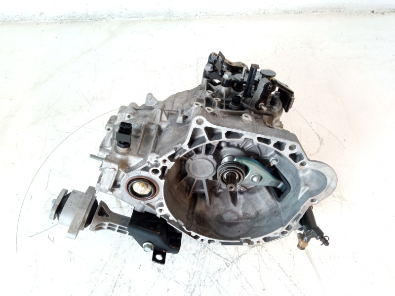 Recambio de caja cambios para kia venga 1.4 cat referencia OEM IAM 114253 T9J5F 