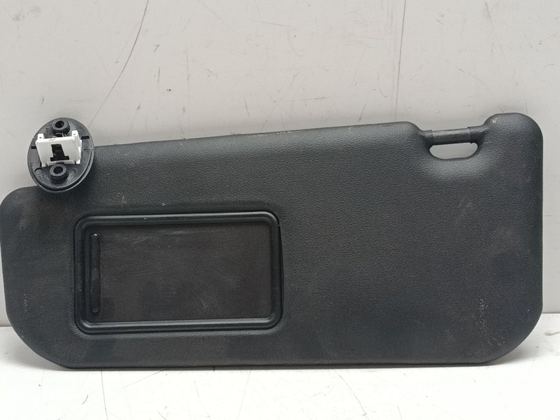 Recambio de parasol izquierdo para toyota c-hr referencia OEM IAM 74320F4024C1  