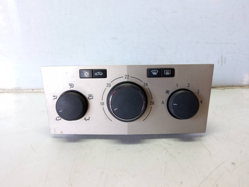 Recambio de mando climatizador para opel astra g berlina sportive referencia OEM IAM 13247811 90151366 
