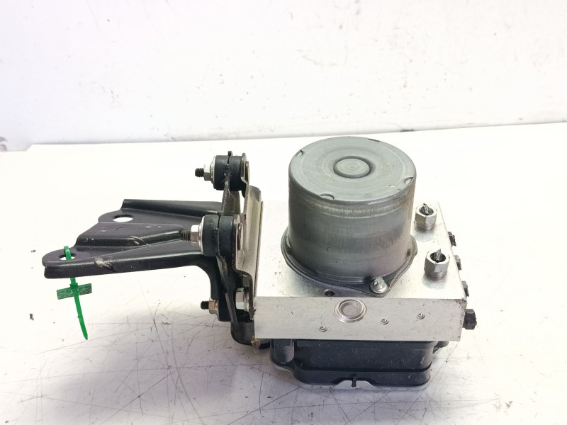 Recambio de abs para toyota yaris referencia OEM IAM 44050K0180 44540K0140 