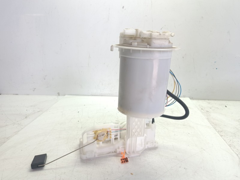 Recambio de aforador para toyota yaris referencia OEM IAM 77020K0080  