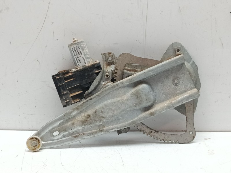 Recambio de elevalunas trasero derecho para toyota c-hr referencia OEM IAM 69830F4010  