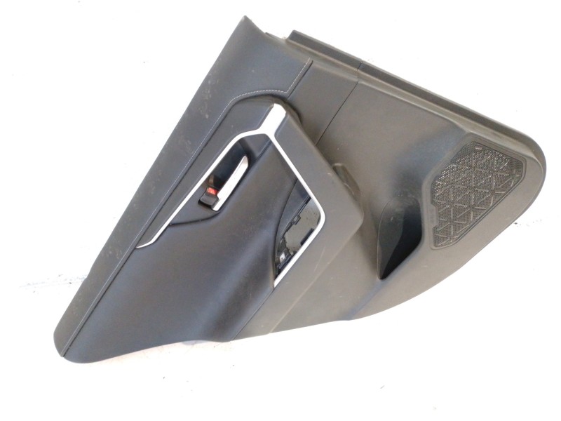 Recambio de guarnecido puerta trasera izquierda para toyota rav4 referencia OEM IAM 6764042640C5  
