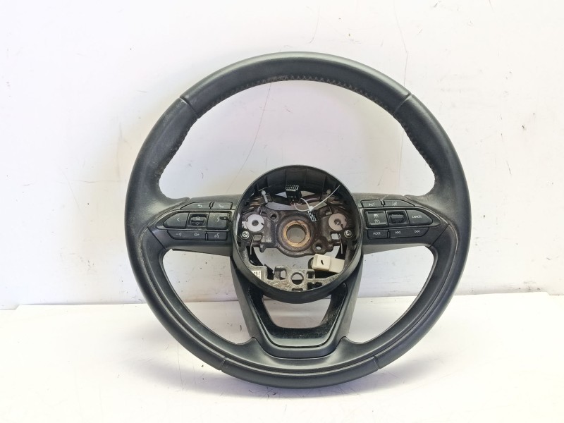 Recambio de volante para toyota yaris referencia OEM IAM 45100K0140C1  
