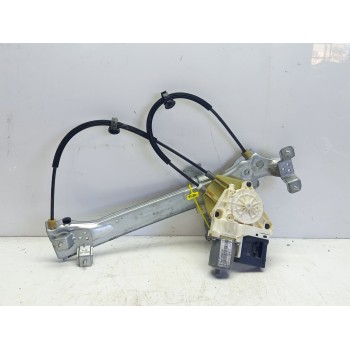 ELEVALUNAS TRASERO DERECHO 827200008R 920041100 
