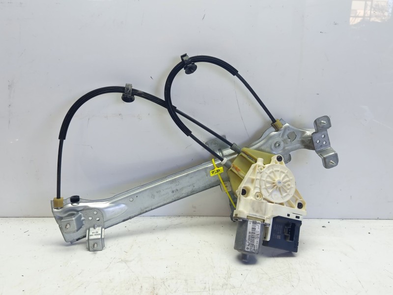 Recambio de elevalunas trasero derecho para renault megane iii sport tourer expression referencia OEM IAM 827200008R 920041100 