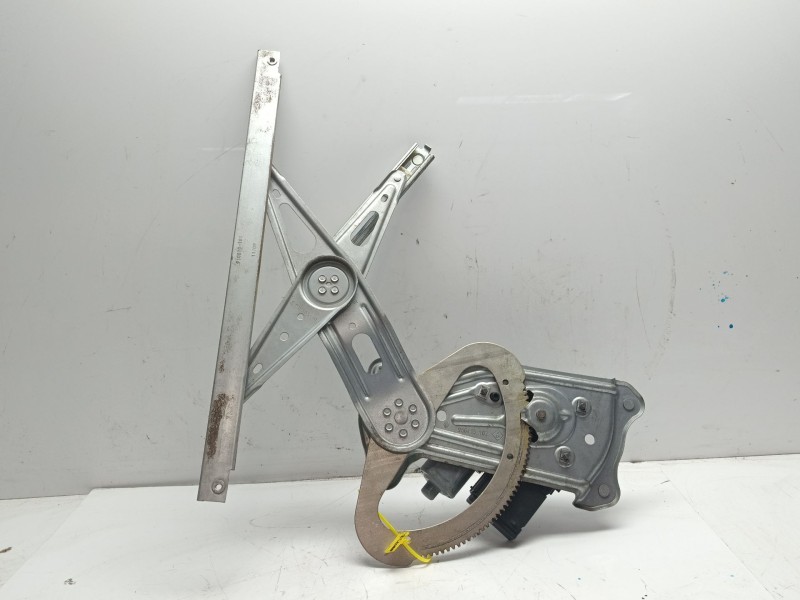 Recambio de elevalunas trasero derecho para renault scenic iii referencia OEM IAM 827200005R  