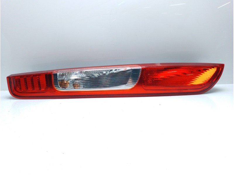 Recambio de piloto trasero derecho para ford focus berlina (cap) ghia referencia OEM IAM 1420450  