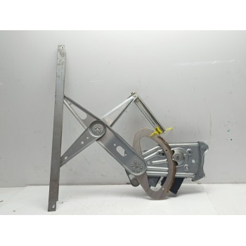 ELEVALUNAS DELANTERO DERECHO 807205115R 