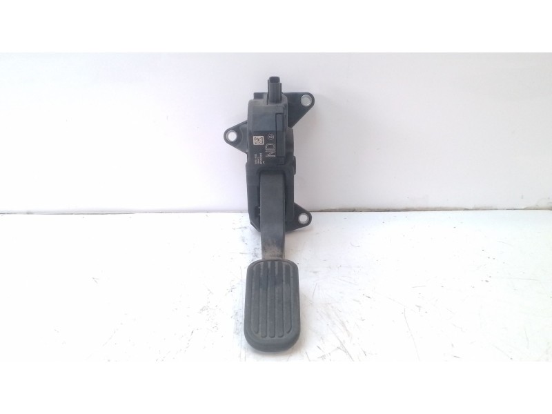 Recambio de pedal acelerador para toyota c-hr hybrid active referencia OEM IAM 78110F4022  