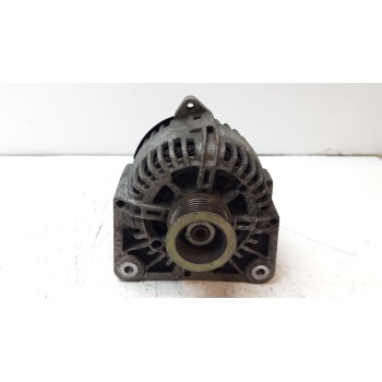 ALTERNADOR 231007157R 14V 50/110A 8200290215 / VALEO TG11CO22