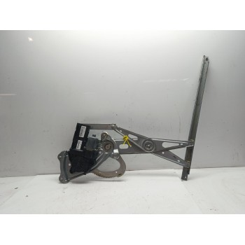ELEVALUNAS DELANTERO IZQUIERDO 807212569R 