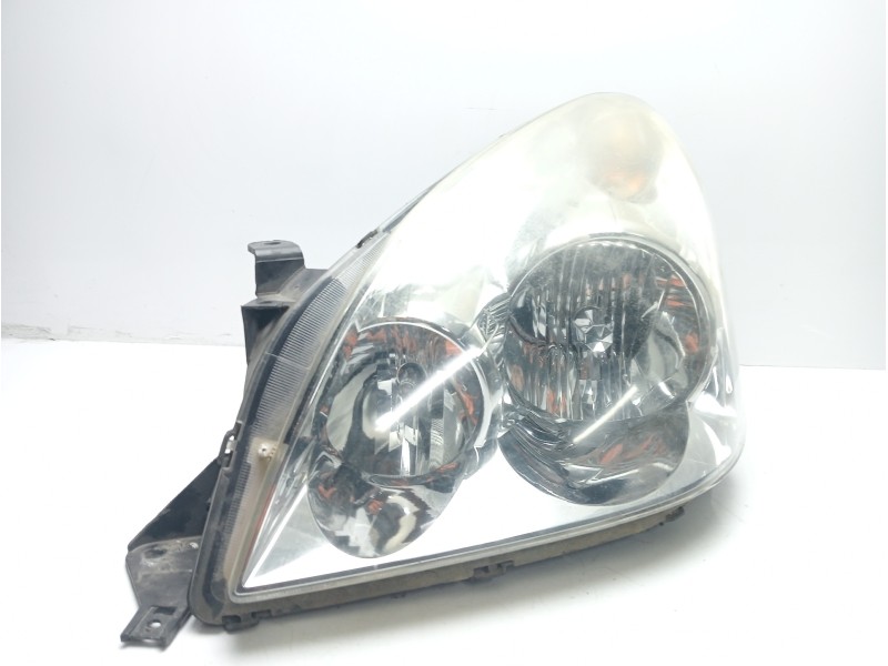 Recambio de faro izquierdo para toyota corolla verso (r1) 2.0 turbodiesel cat referencia OEM IAM 811700F010  