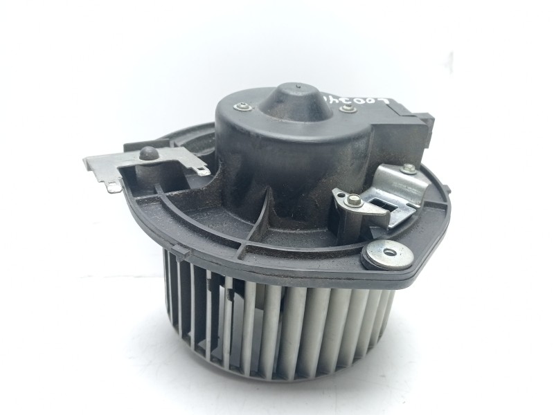 Recambio de motor calefaccion para iveco daily caja cerrada (2006 =>) 3.0 diesel referencia OEM IAM 5801263402  