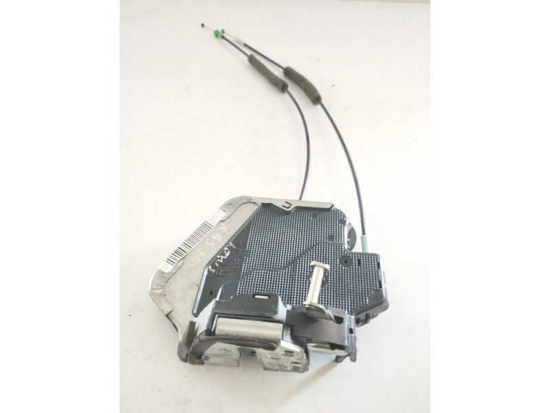Recambio de cerradura puerta trasera derecha para lexus is 300h referencia OEM IAM   