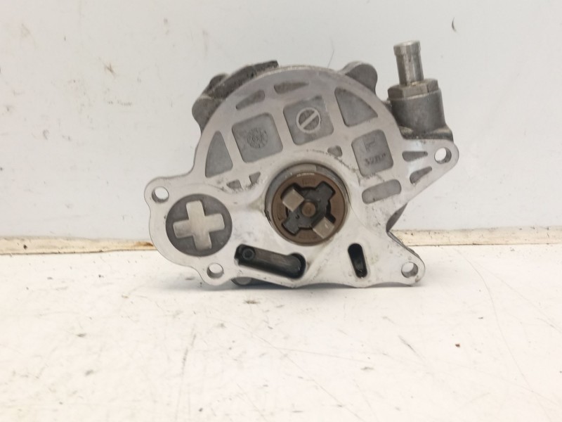Recambio de depresor freno / bomba vacio para audi a4 ber. (b8) 2.0 16v tdi referencia OEM IAM 3L145100  