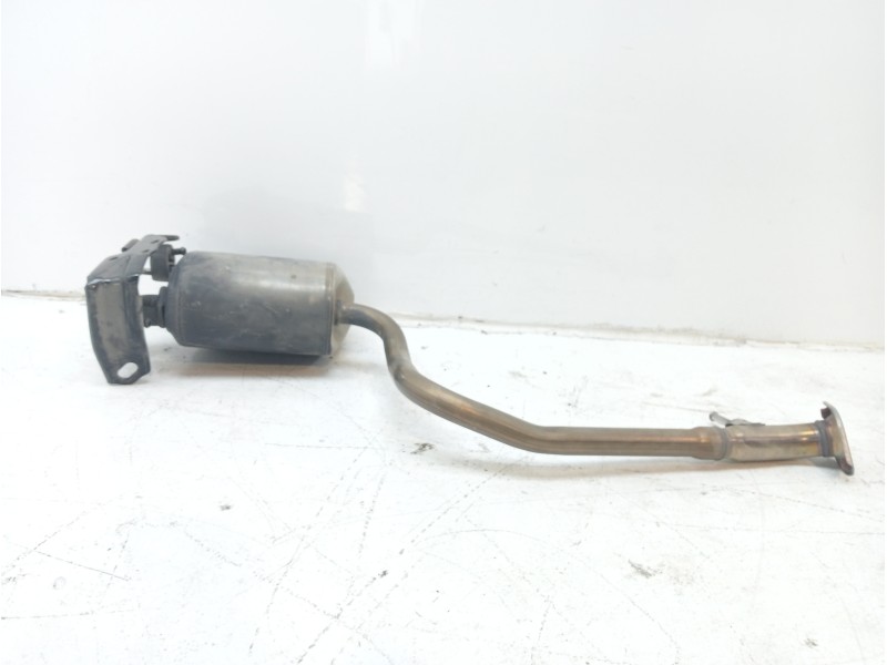 Recambio de tubo escape trasero para lexus is 300h referencia OEM IAM 1743036250  