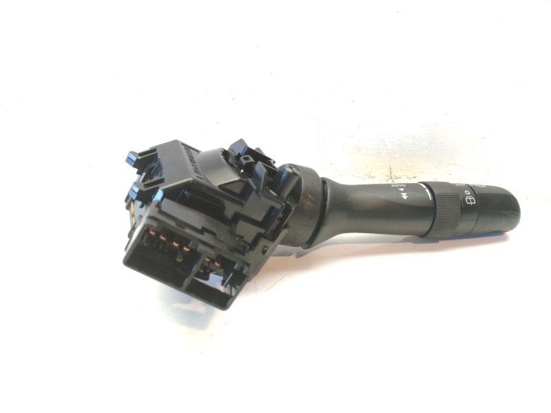 Recambio de mando limpia para toyota iq 1.0 cat referencia OEM IAM 8465248121  