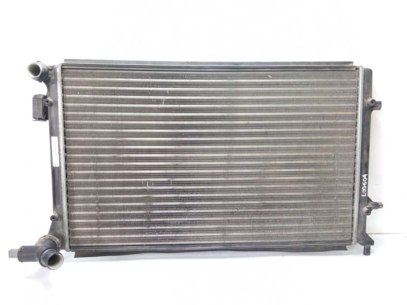 Recambio de radiador agua para volkswagen golf v berlina (1k1) 1.6 referencia OEM IAM 1K0121251BR 1K0121251P 