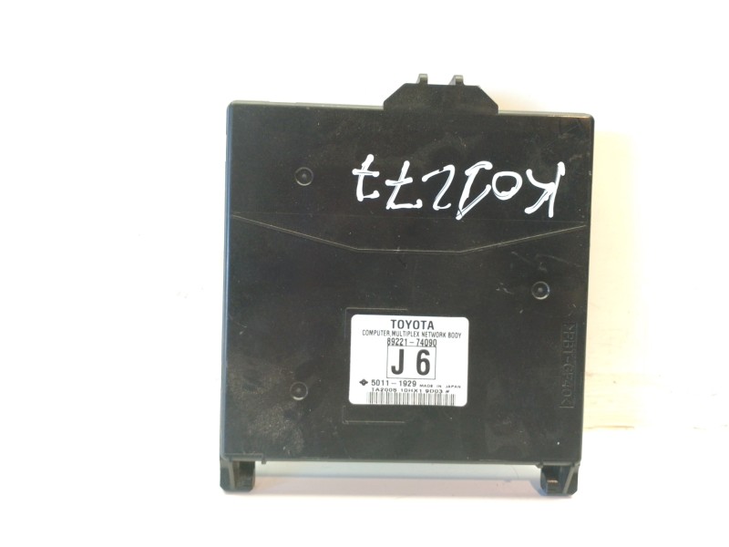 Recambio de modulo electronico para toyota iq 1.0 cat referencia OEM IAM 8922074030  