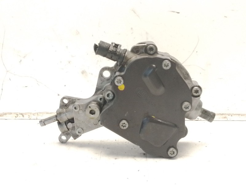 Recambio de depresor freno / bomba vacio para seat ibiza (6l1) 1.4 tdi referencia OEM IAM 38145209E  