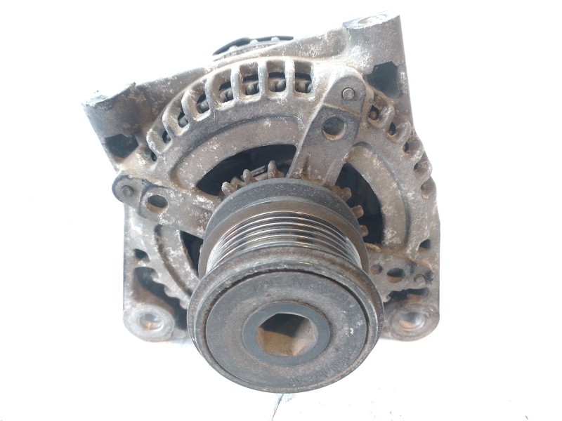 Recambio de alternador para chrysler voyager (rg) 2.5 crd executive referencia OEM IAM 4868429AD 04868429AC 