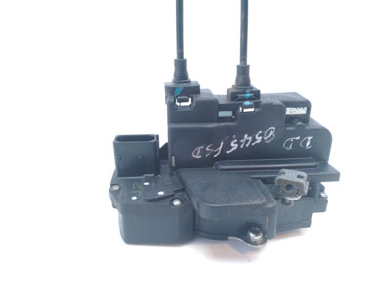 Recambio de cerradura puerta delantera derecha para chevrolet captiva 2.0 vcdi lt referencia OEM IAM 94551317  