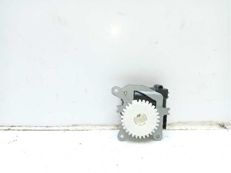 Recambio de motor apertura trampillas climatizador para lexus ct (zwa10_) 200h (zwa10_) referencia OEM IAM 638002120  