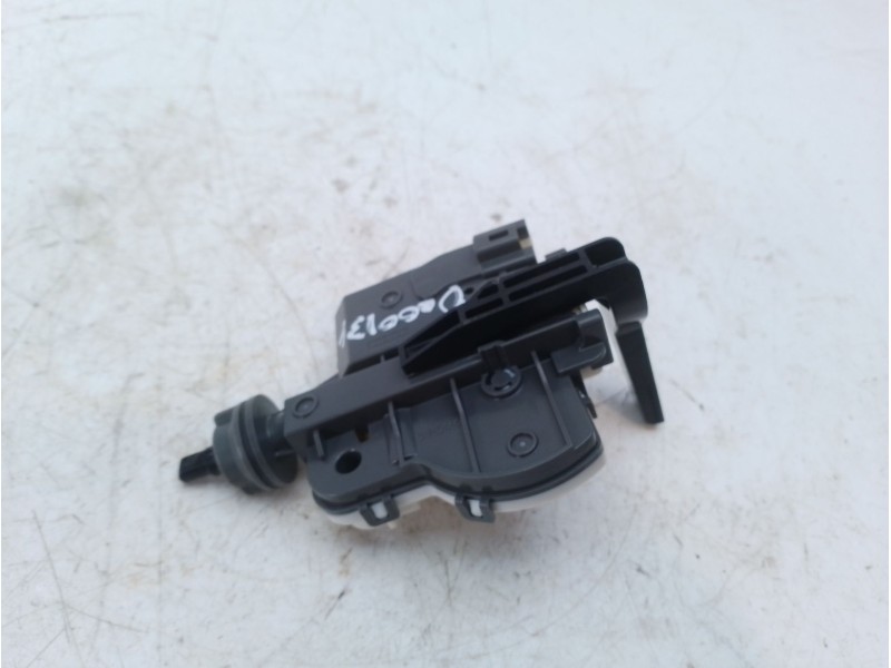 Recambio de tapa exterior combustible para lexus ux (za10) referencia OEM IAM 7703076030  