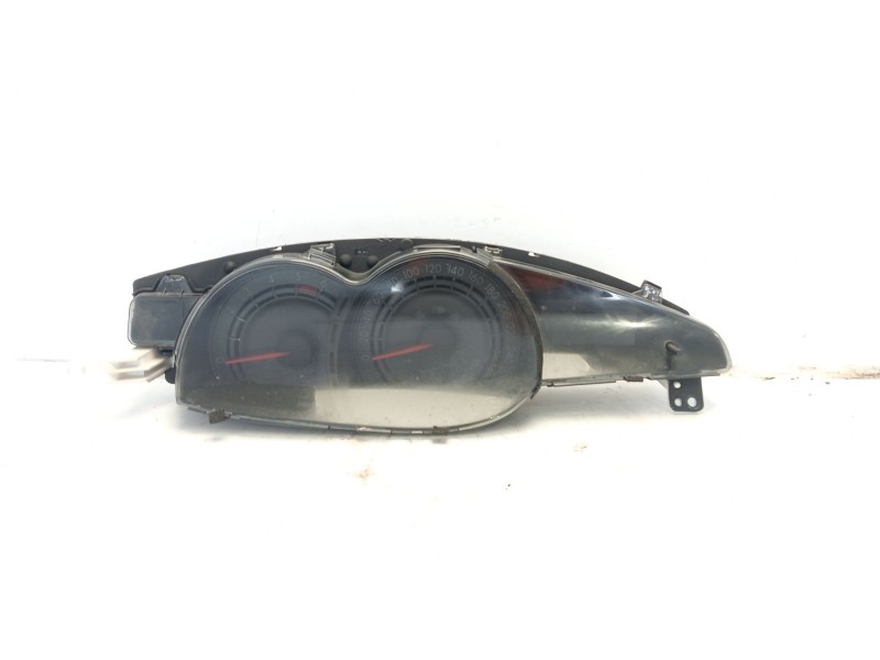 Recambio de cuadro instrumentos para toyota verso active referencia OEM IAM 838000F070  838000F520