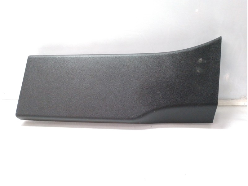 Recambio de moldura para toyota proace verso l2 family referencia OEM IAM 9816519377  