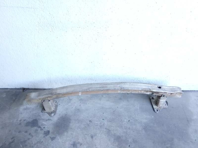 Recambio de travesaño inferior para renault scenic ii authentique referencia OEM IAM   