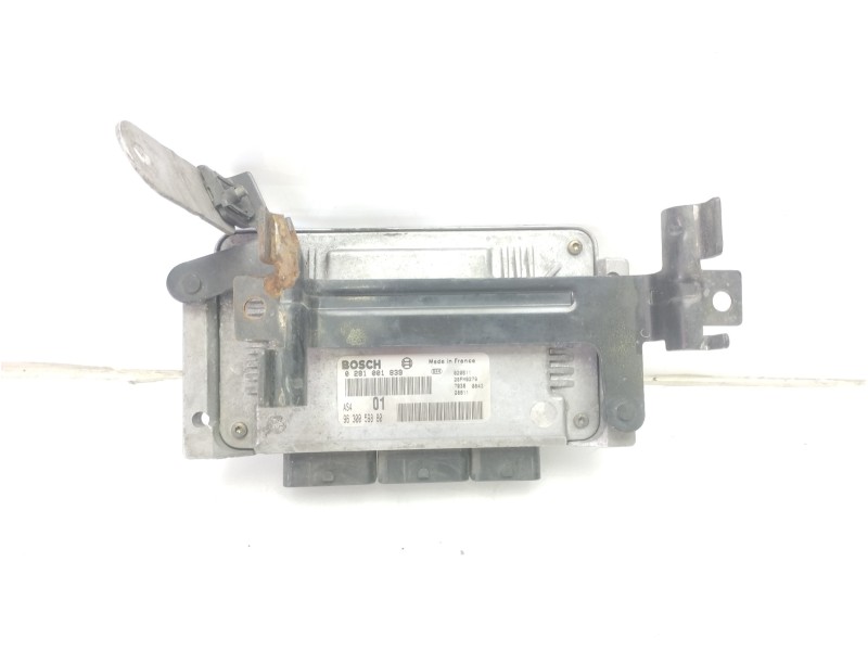 Recambio de centralita motor uce para citroën saxo 1.5 diesel referencia OEM IAM 281001839 9630059880 
