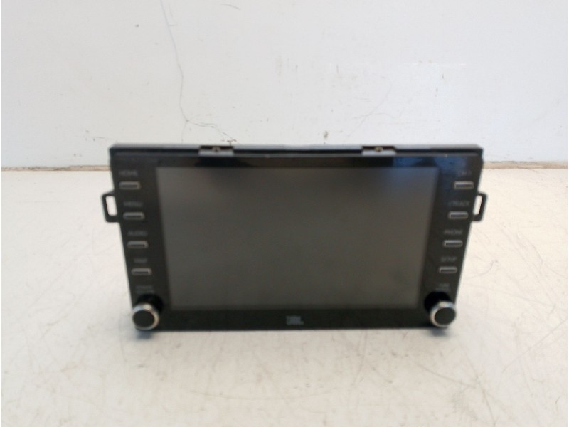 Recambio de pantalla multifuncion para toyota yaris referencia OEM IAM 86140K0290  
