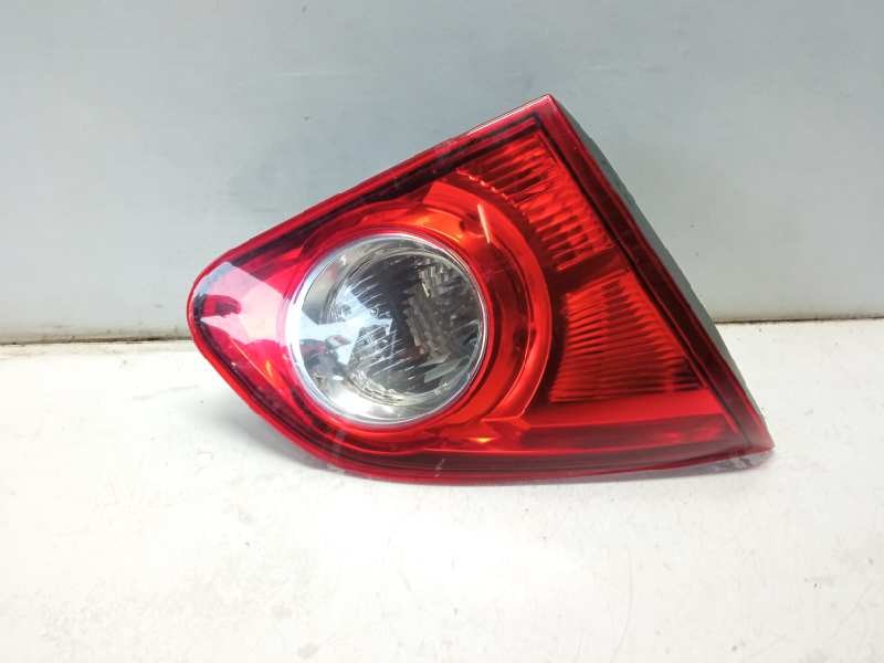 Recambio de piloto trasero izquierdo para nissan qashqai (j10) 2.0 16v cat referencia OEM IAM 26555JD800 89071063 