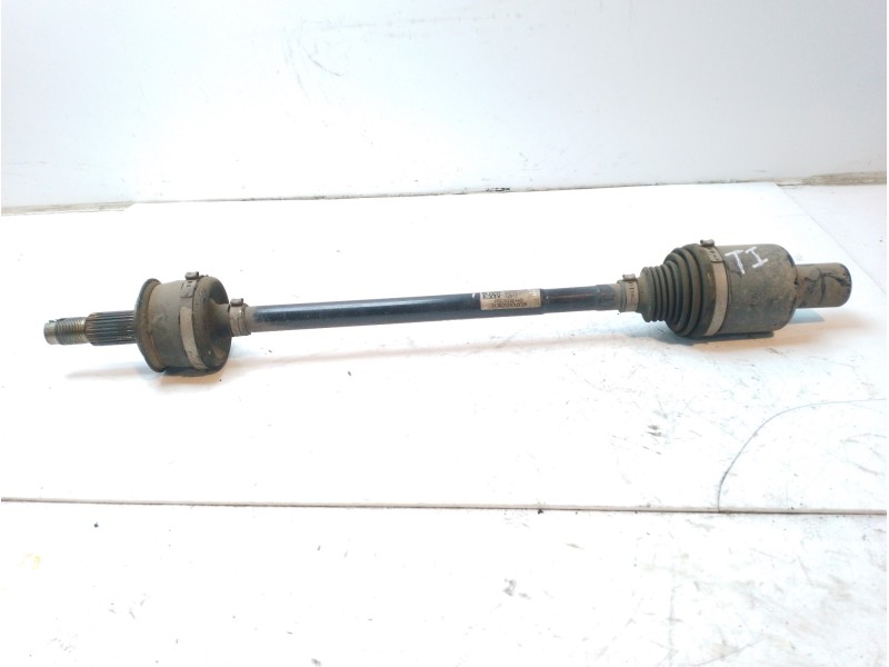 Recambio de transmision trasera izquierda para jeep compass ii 2.0 m-jet cat referencia OEM IAM 00534183780  