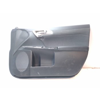GUARNECIDO PUERTA DELANTERA DERECHA 676107615026 