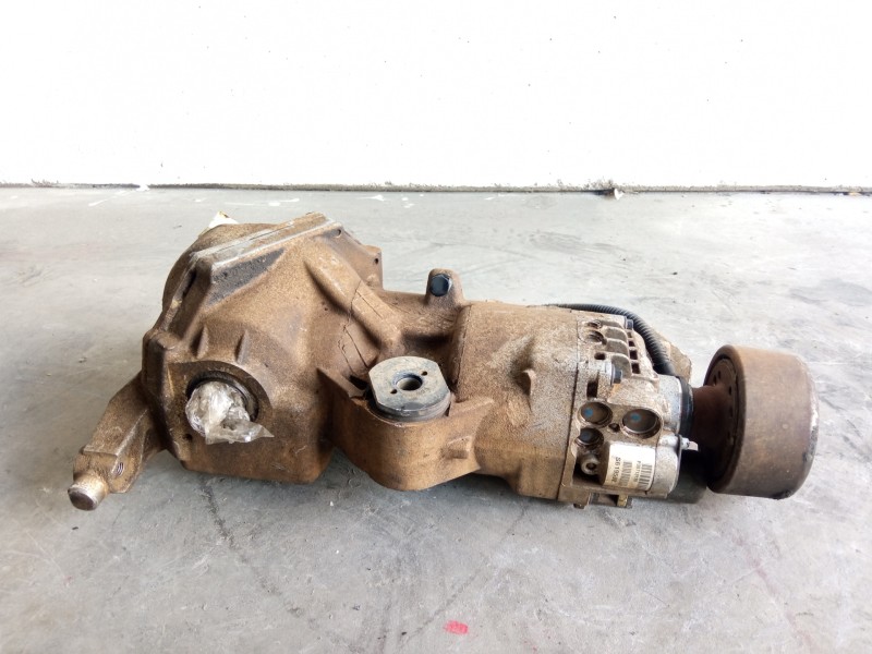 Recambio de diferencial trasero para volvo xc90 2.5 20v turbo cat referencia OEM IAM P1216619  