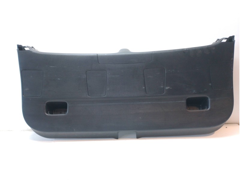 Recambio de guarnecido porton trasero para lexus ct (zwa10_) 200h (zwa10_) referencia OEM IAM 6775076020C0  