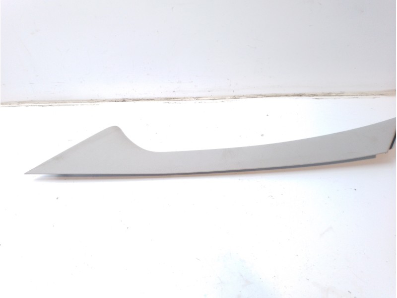 Recambio de moldura para peugeot partner kombi 1.6 blue-hdi fap referencia OEM IAM 8335HF  