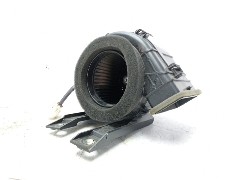 Recambio de motor calefaccion para toyota c-hr referencia OEM IAM G923047050  