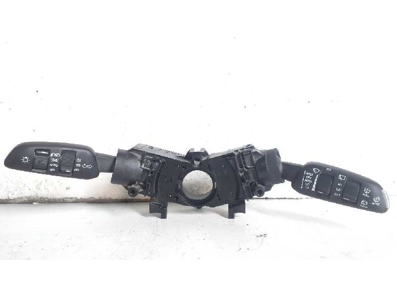 Recambio de mando multifuncion para ssangyong tivoli crystal 4x2 referencia OEM IAM 8591035130 8591035300 