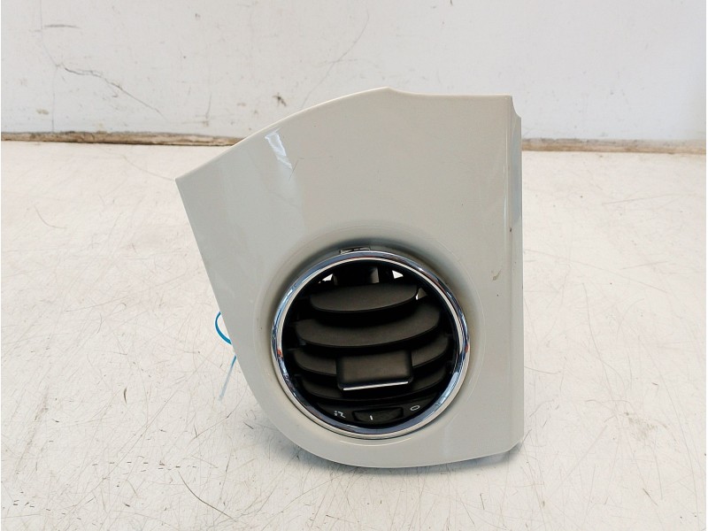 Recambio de rejilla aireadora para fiat 500 (312_) 1.2 (312axa1a) referencia OEM IAM 735627501  