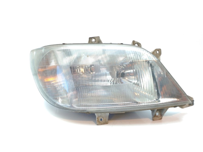 Recambio de faro derecho para mercedes-benz sprinter 02.00  caja abierta referencia OEM IAM A9018201561  