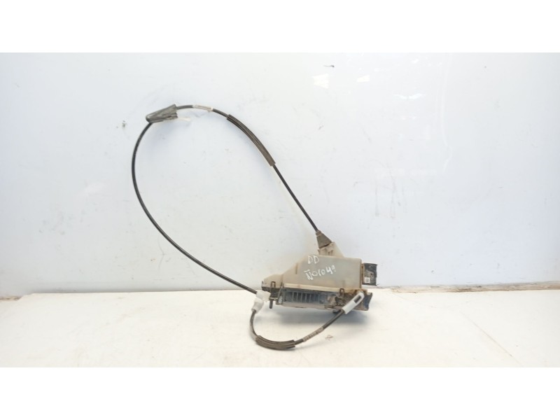 Recambio de cerradura puerta delantera derecha para peugeot 208 referencia OEM IAM 9812500780  