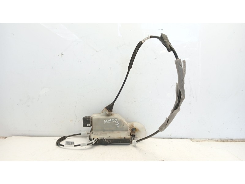 Recambio de cerradura puerta delantera izquierda para peugeot 208 referencia OEM IAM 9812500880  