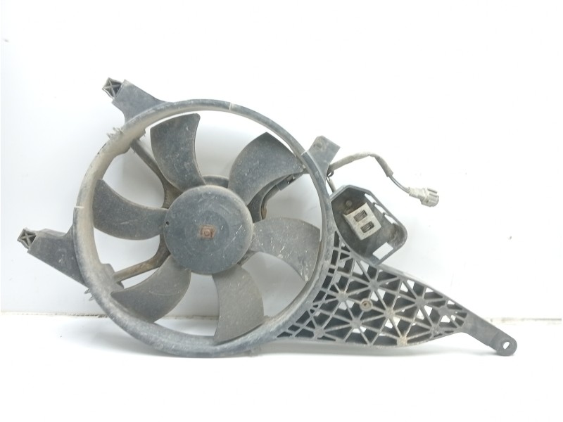 Recambio de electroventilador para nissan navara pick-up (d40m) 2.5 dci diesel cat referencia OEM IAM 92120EB400 92120EB400 